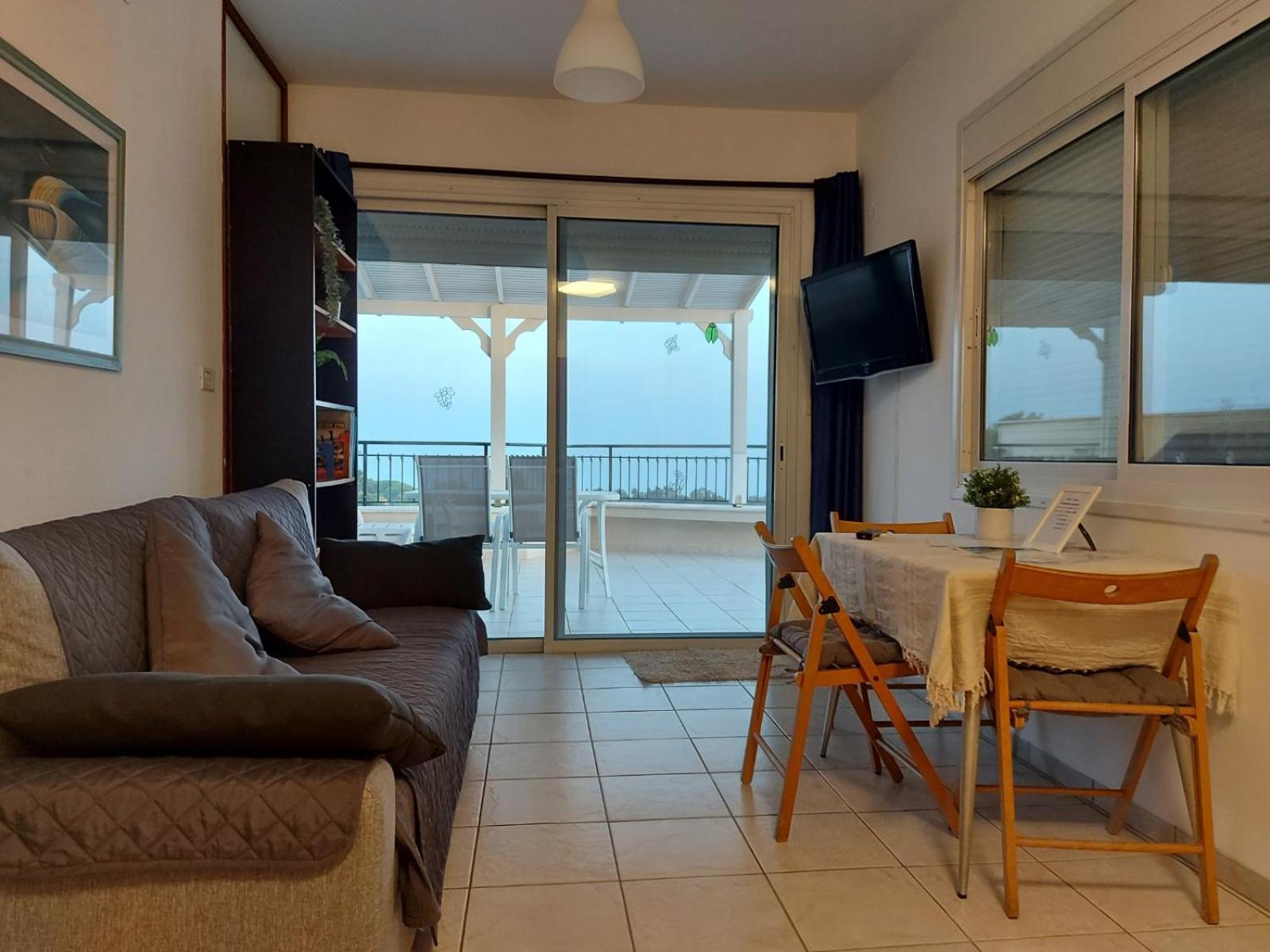 Apartamento למרפסת La Balcona Chorazim Habitación foto