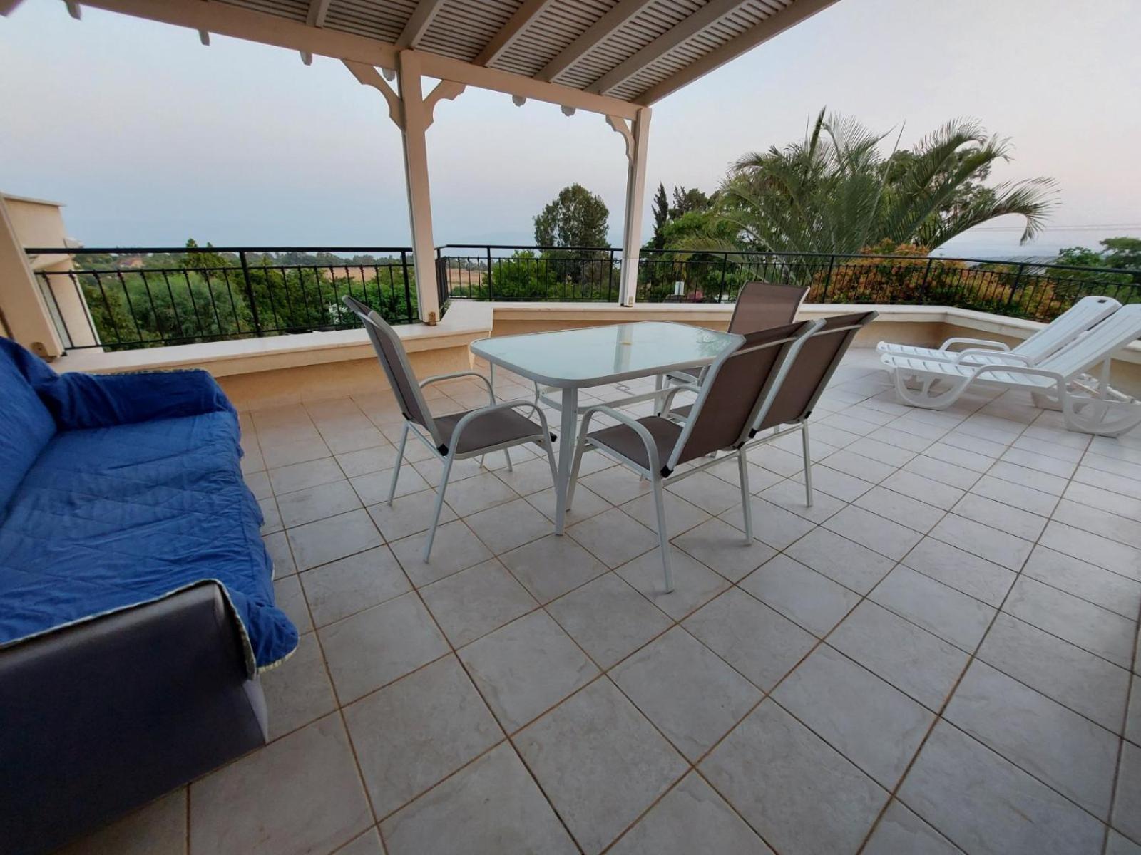Apartamento למרפסת La Balcona Chorazim Habitación foto